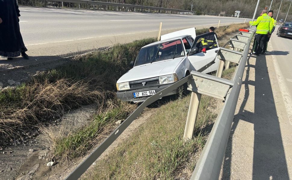 Boyabat Pazar Yokuşu’nda kaza !