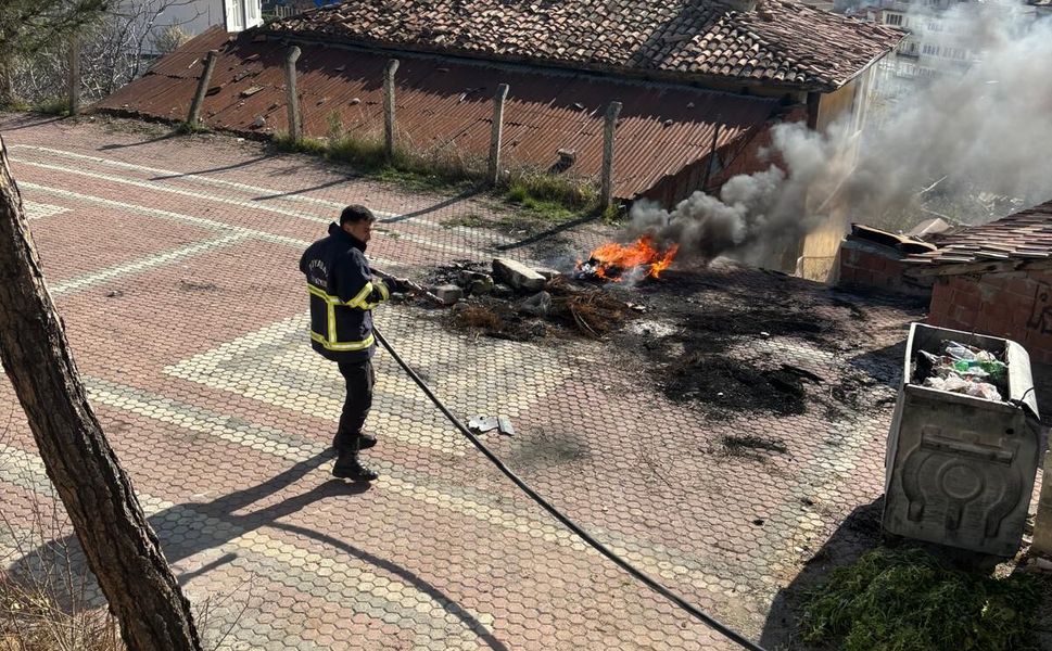 Boyabat Seyir Kulesi mevkiinde yangınlar tepki çekti !