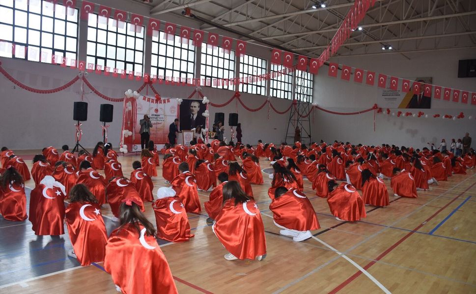 Boyabat'ta 23 Nisan Ulusal Egemenlik ve Çocuk Bayramı kutlandı