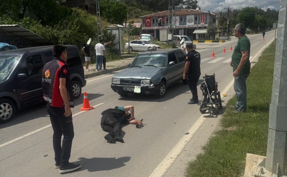 Boyabat'ta otomobil engelli vatandaşa çarptı !
