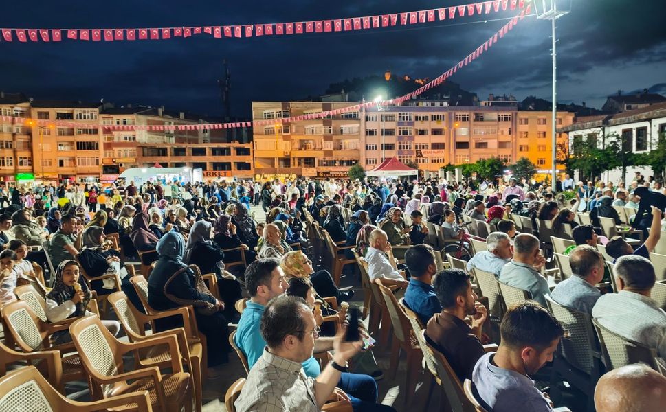 Kur’an Tilaveti ve İlahiler Boyabat’ta Gönüllere Dokundu