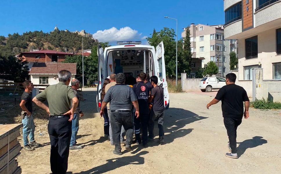 Boyabat’ta 4. Kattan düşen işçi yaralandı !